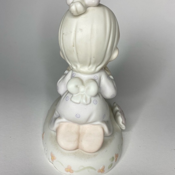 Vintage Precious Moments Growing in Grace Age 3 Figurine Blonde - Picture 2 of 5